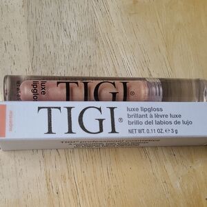 TIGI Luxe Lipgloss - Style Superstar